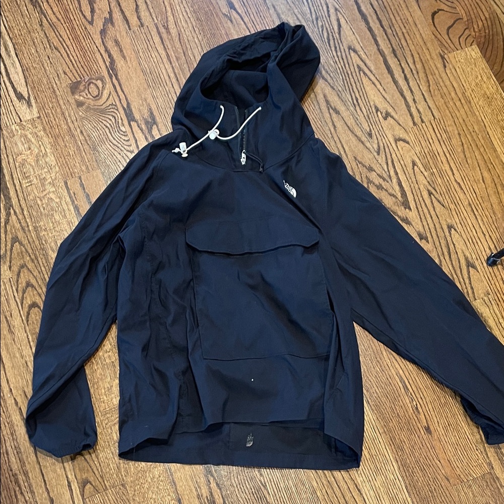 The North Face Men's Navy Hooded Windbreaker